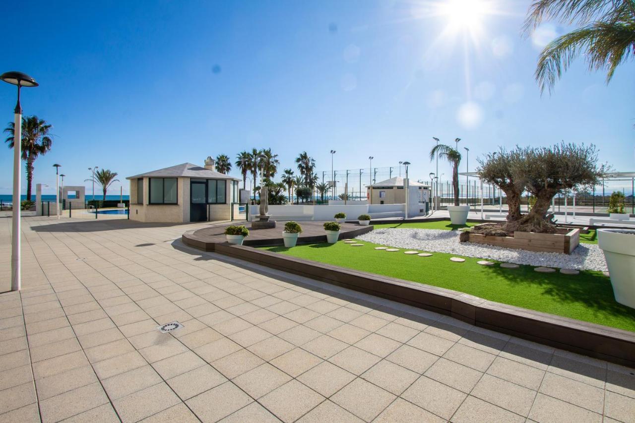 Espacio 5 - Primera Linea De Playa Apartman Cullera Kültér fotó