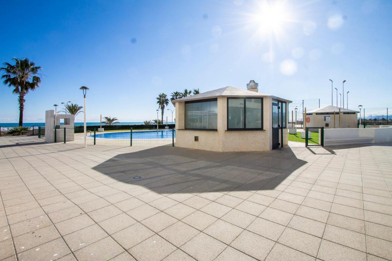Espacio 5 - Primera Linea De Playa Apartman Cullera Kültér fotó